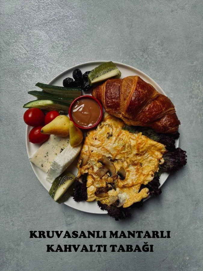 MANTARLI KRUVASANLI KAHVALTI